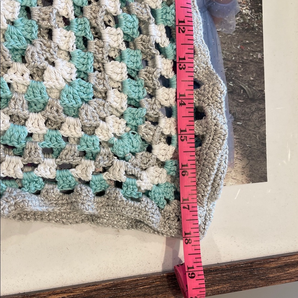 Crochet Square Pattern Top - Picture 5 of 5